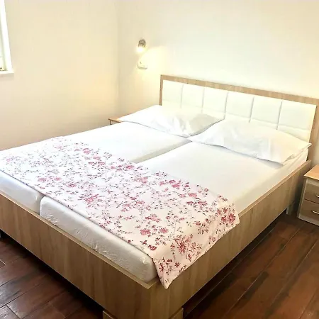 Appartement Maki Omiš